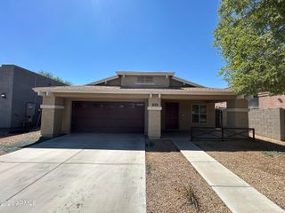 8122 S 2ND Drive, Phoenix, AZ 85041