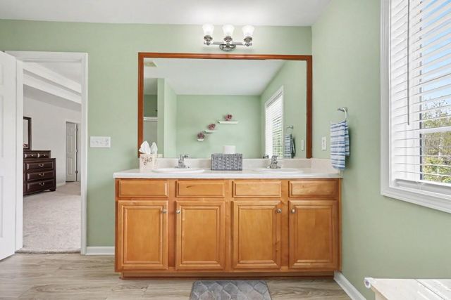 136 Meeting Place Road, Lawrenceville, GA 30044