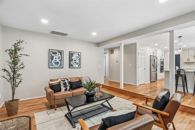 3311 11th Avenue Ct NW, Gig Harbor, WA 98335