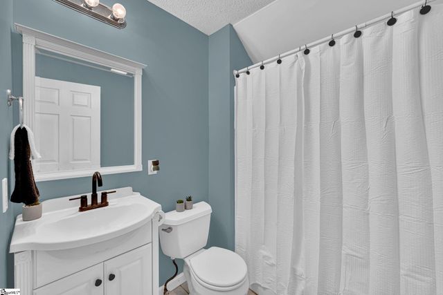 120 Lillie Marie Drive, Piedmont, SC 29673