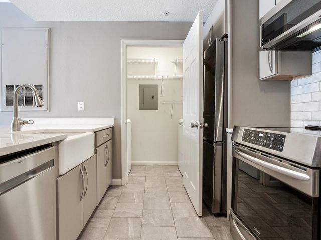 800 S DAKOTA AVENUE 206, Tampa, FL 33606