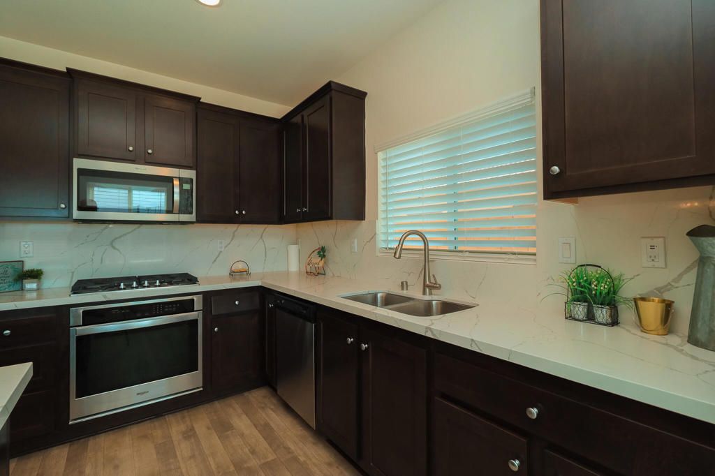 Image 5 of property listing at 44097 San Chapelle Court, Indio, CA 92203