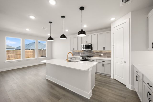 7416 Summer Sunset Drive, Denton, TX 76249