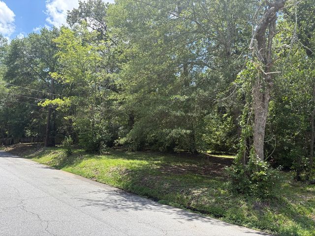 4017 Valley Road, Columbus, GA 31907