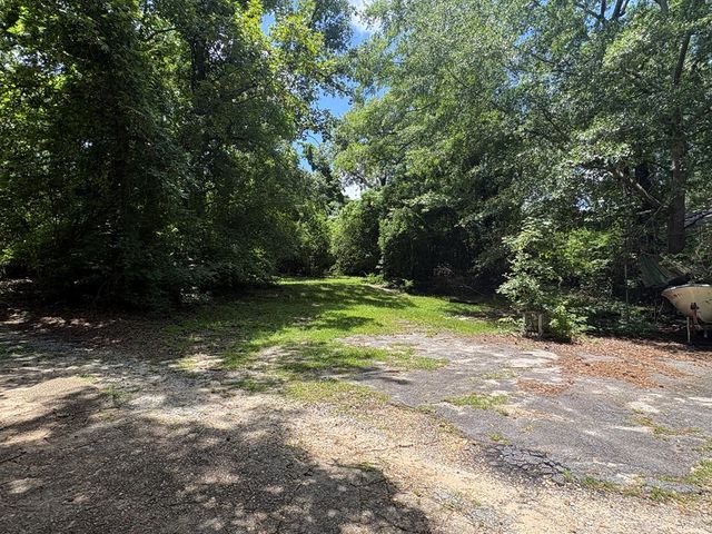 4017 Valley Road, Columbus, GA 31907