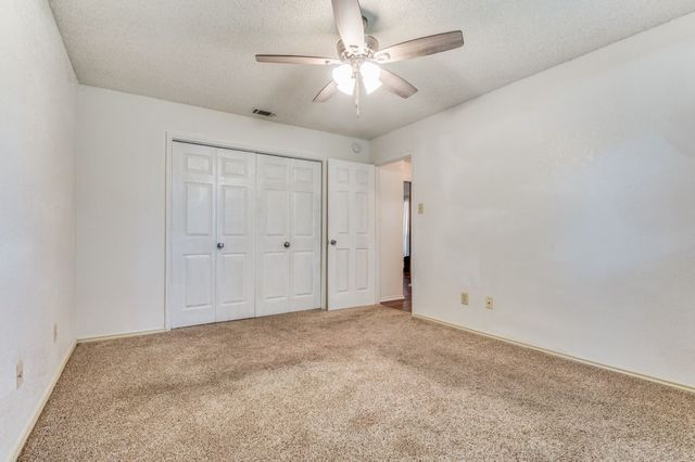 1126 Hemlock Drive, Desoto, TX 75115