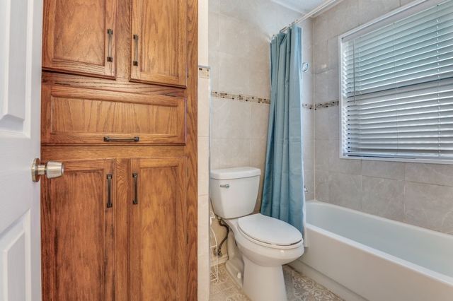 1126 Hemlock Drive, Desoto, TX 75115