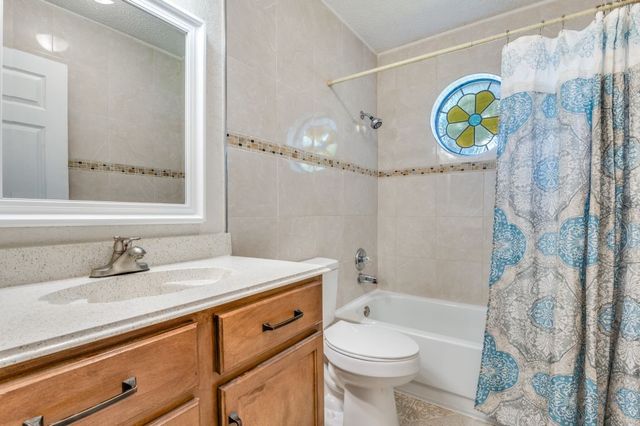 1126 Hemlock Drive, Desoto, TX 75115
