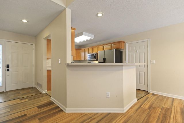 803 MANHATTAN DR, Columbia, MO 65201