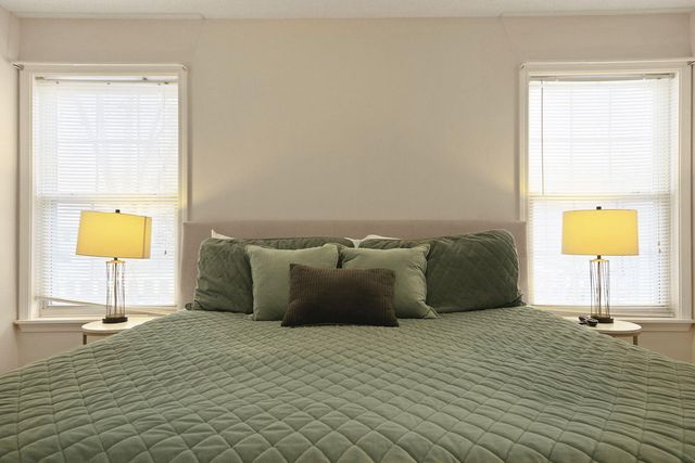 803 MANHATTAN DR, Columbia, MO 65201