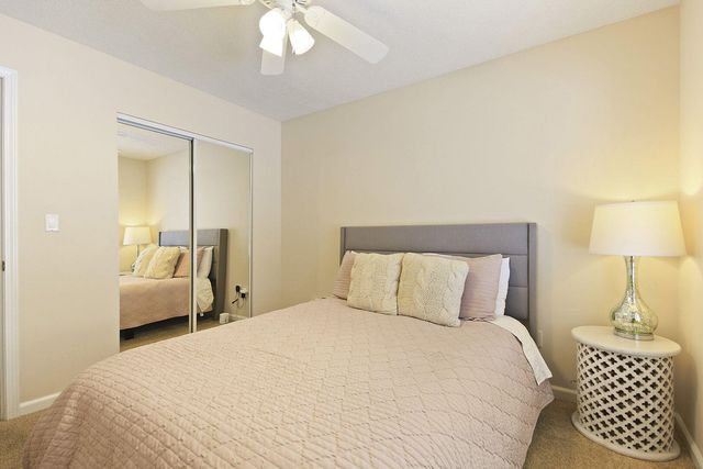 803 MANHATTAN DR, Columbia, MO 65201