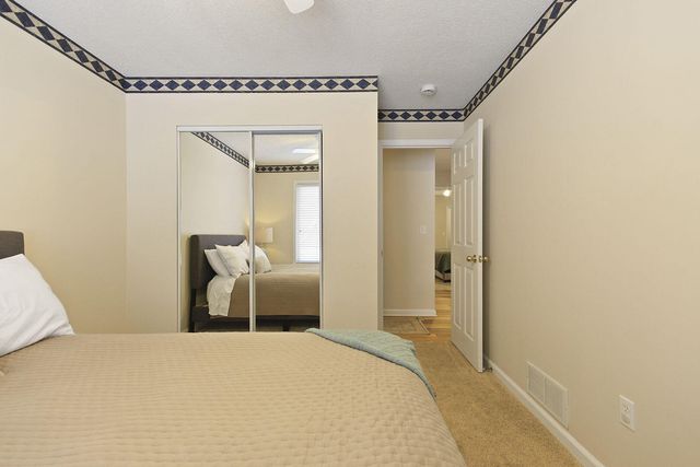 803 MANHATTAN DR, Columbia, MO 65201