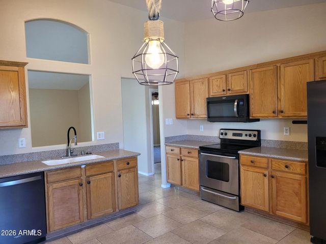 10241 E DOLPHIN Avenue, Mesa, AZ 85208