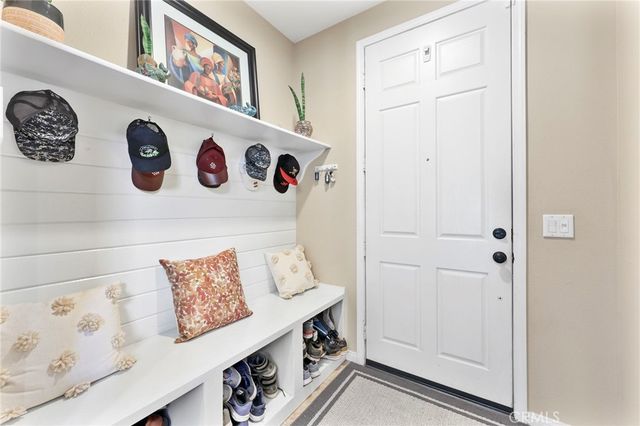 35418 Coyote Creek Court, Lake Elsinore, CA 92532