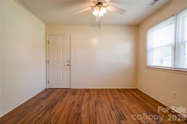 1904 Sulphur Springs Road, Shelby, NC 28152