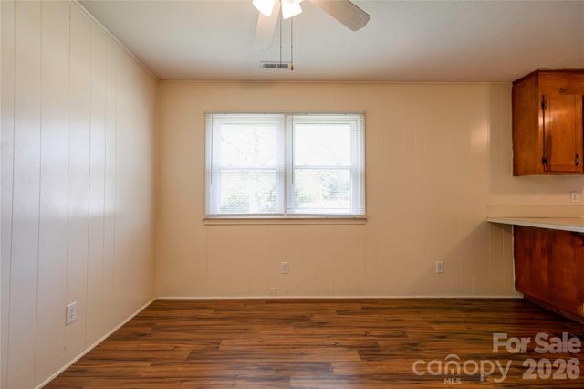 1904 Sulphur Springs Road, Shelby, NC 28152