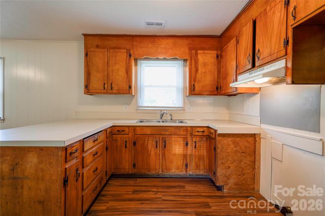 1904 Sulphur Springs Road, Shelby, NC 28152