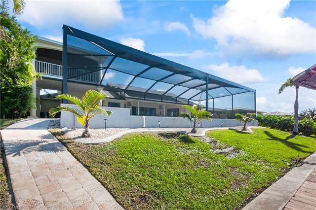 3736 SE 15th PL, Cape Coral, FL 33904