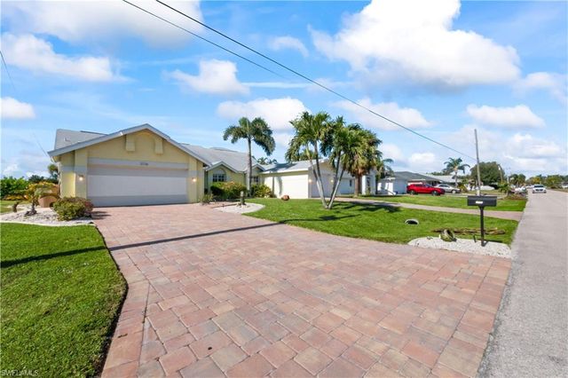 3736 SE 15th PL, Cape Coral, FL 33904