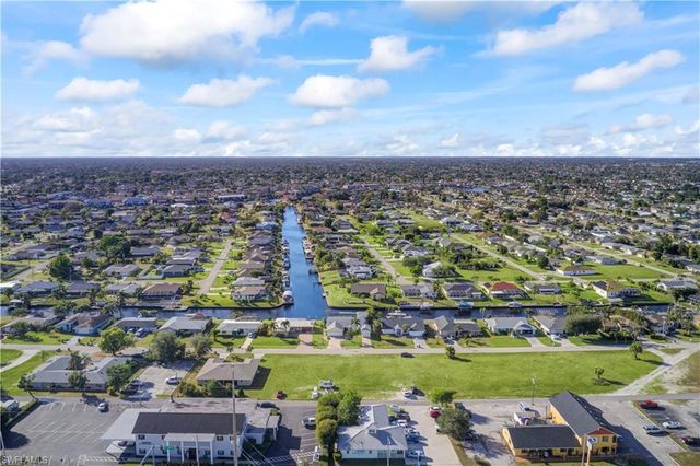 3736 SE 15th PL, Cape Coral, FL 33904