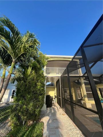 3736 SE 15th PL, Cape Coral, FL 33904