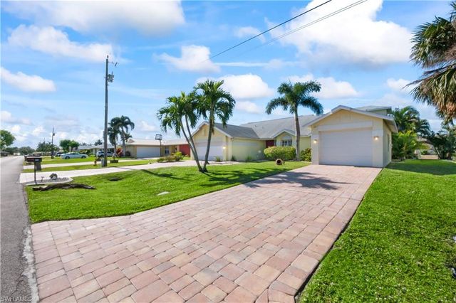 3736 SE 15th PL, Cape Coral, FL 33904