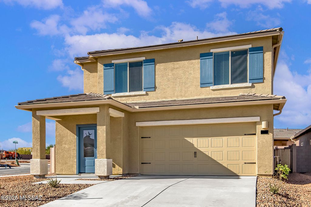 7621 S Starrush Drive, Tucson, AZ 85757