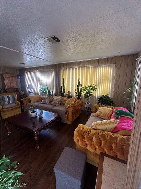 5073 Ridge Avenue, Las Vegas, NV 89103 — exterior