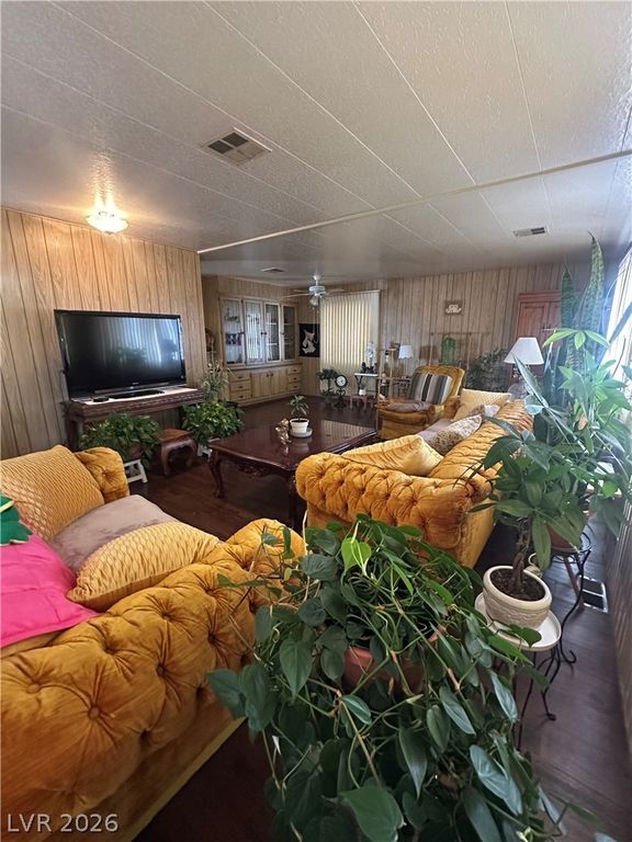 5073 Ridge Avenue, Las Vegas, NV 89103 — photo 2