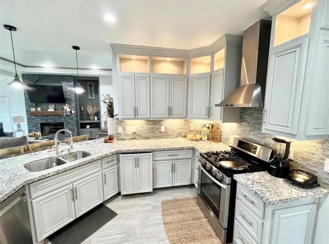 8515 E Sherri Circle, Manvel, TX 77578