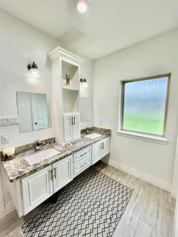 8515 E Sherri Circle, Manvel, TX 77578