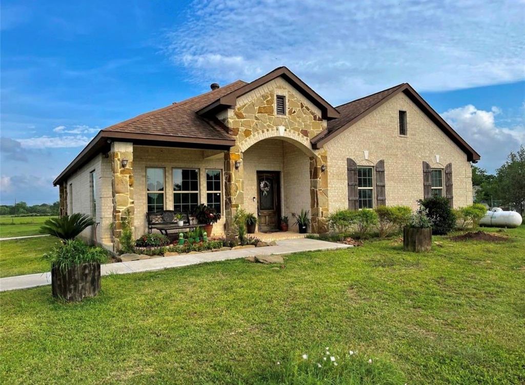 8515 E Sherri Circle, Manvel, TX 77578
