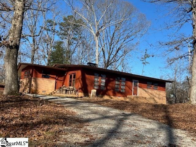 609 N Fish Trap Road, Easley, SC 29640