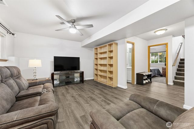 6910 147th Street Ct E, Puyallup, WA 98375