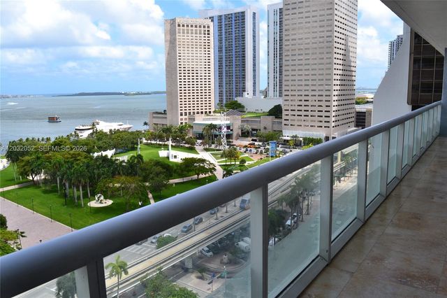 50 Biscayne Boulevard 1408, Miami, FL 33132
