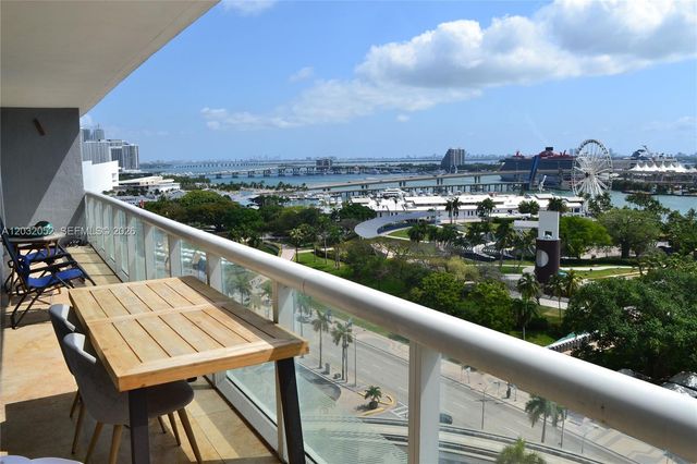 50 Biscayne Boulevard 1408, Miami, FL 33132