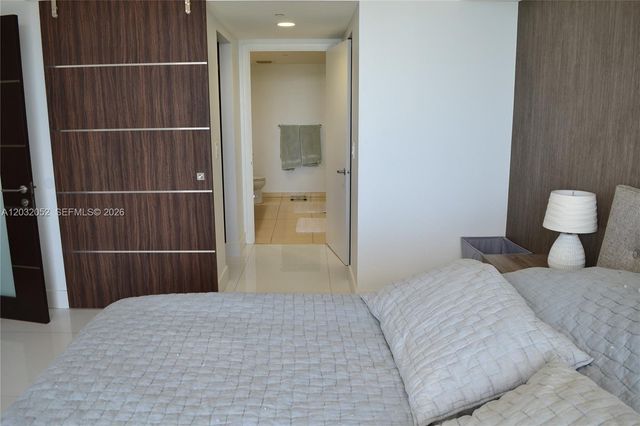 50 Biscayne Boulevard 1408, Miami, FL 33132