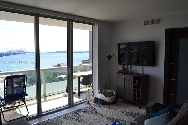 50 Biscayne Boulevard 1408, Miami, FL 33132