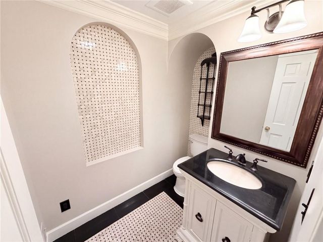 5344 Forest Springs Drive, Atlanta, GA 30338