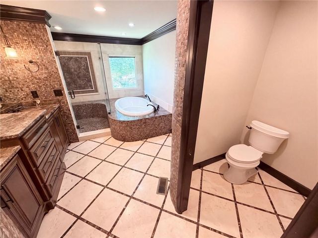 5344 Forest Springs Drive, Atlanta, GA 30338