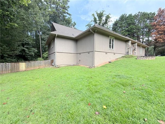 5344 Forest Springs Drive, Atlanta, GA 30338