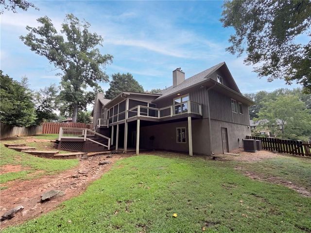 5344 Forest Springs Drive, Atlanta, GA 30338
