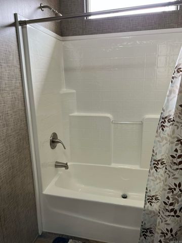 100 Seay Lane, Mena, AR 71953