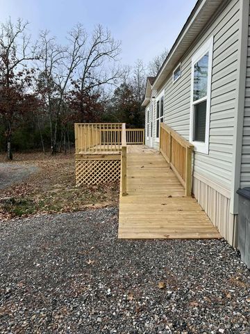 100 Seay Lane, Mena, AR 71953