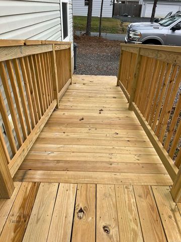 100 Seay Lane, Mena, AR 71953