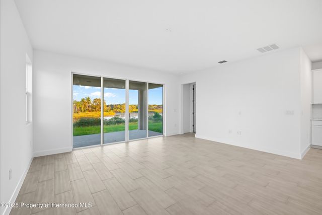 9120 PLAYERS Drive, Weeki Wachee, FL 34613