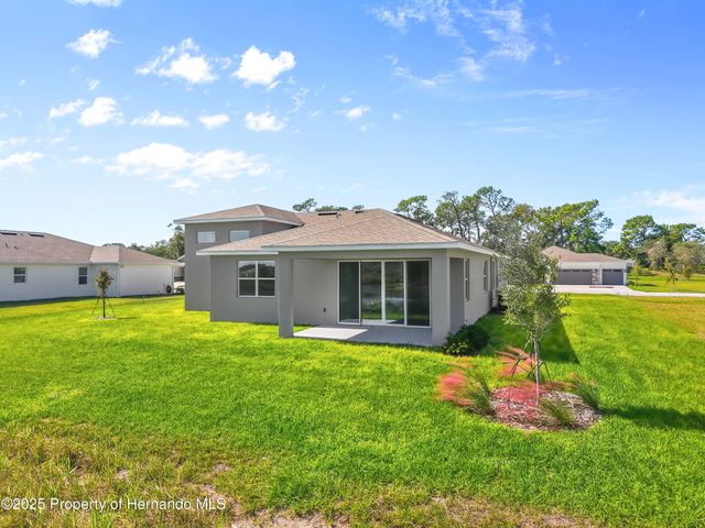 9120 PLAYERS Drive, Weeki Wachee, FL 34613