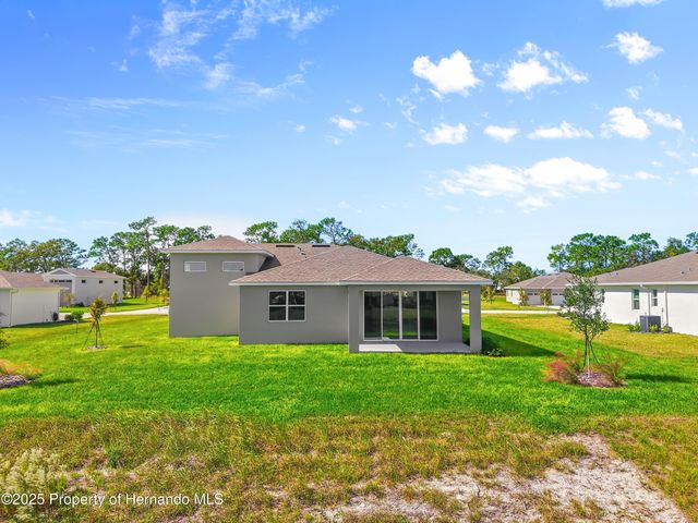 9120 PLAYERS Drive, Weeki Wachee, FL 34613