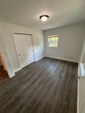 2908 E HOWELL STREET, Tampa, FL 33610