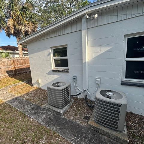 2908 E HOWELL STREET, Tampa, FL 33610
